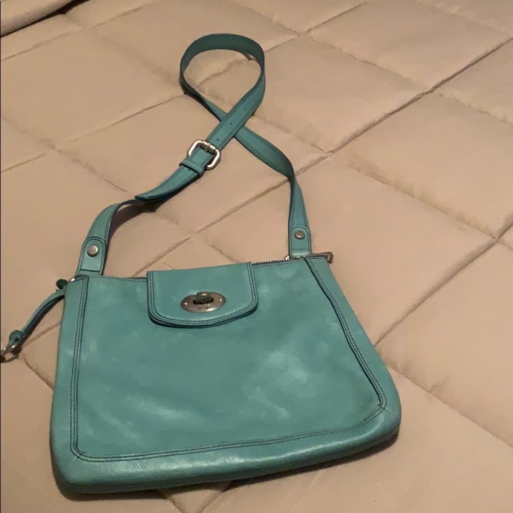 Blue Crossbody Fossil bag..
